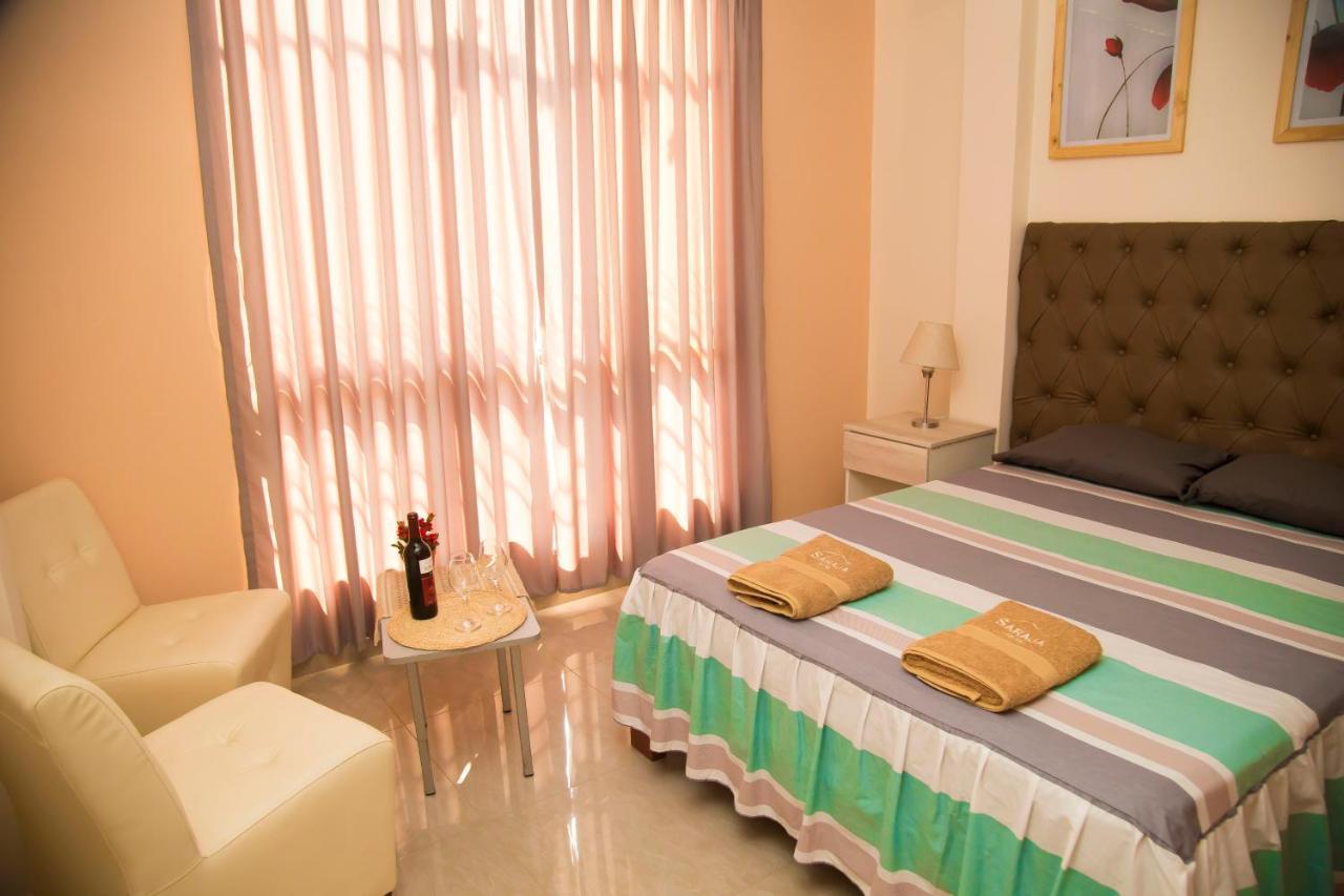 Hotel Saraja Ica Buitenkant foto